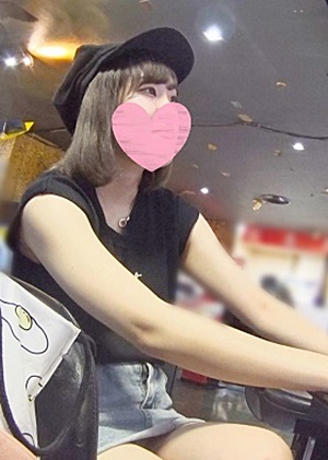 FC2-PPV-1863481 【無・素人個撮】精神的ダメージ軽減ゲーセンナンパで彼氏と別れ間もない傷心のわ◯めちゃんミニスカ大学生ギャルをゲットし連れ込み中出し！喘ぎ声のギャップに萌え、暴発してしまいそうな凄まじい杭打ち騎乗位！