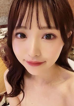 FC2-PPV-1837748 【無】【期間限定】初撮影!!あの有名アイドルの妹（本物）で【有名人にもナンパされる子】をハメ撮り＆中出し種付け