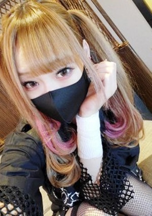 FC2-PPV-1853170 個数限定【無修正】色白バンギャ・ライブの為なら何でもOK・連続中出し