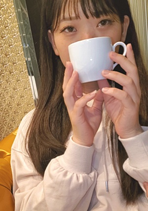 FC2-PPV-1836621 ※個数限定【無修正】上京したての専門学生は美マンで名器だった...圧倒的快楽の生挿入(45分)