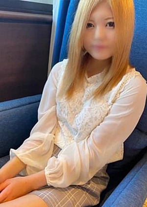 FC2-PPV-1818568 祝！１周年感謝企画第３弾！１９８０ＰＴ→１２８０ＰＴ【個撮無・流出・金髪ギャルにセク〇ラ面接ｗ】モデルになれると勘違いして来た金髪ギャルに孕ませＳＥＸ＆顔射して帰しましたｗ