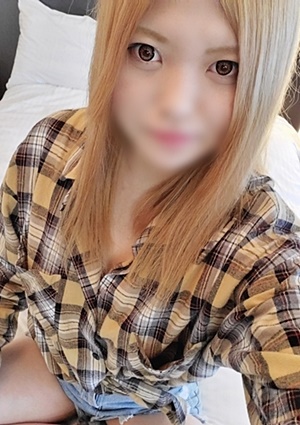 FC2-PPV-1684513 【後輩くん④】家出ちゃんをガチでハメ撮り！エッチになると急に大人しくなるギャップがカワイイ(笑)