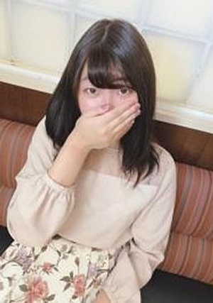 FC2-PPV-1685892 【初撮り】大人しめのＪＤは感度良好♥♥オジサンチンポでたっぷりイカせてあげました♥♥