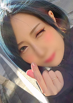 FC2-PPV-1645188 エッチ大好き美乳パイパン原宿系ヤリマン小悪魔女子パパ活SEXちか個人撮影