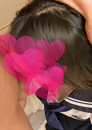 FC2-PPV-1642678 【合法現役J〇】フェラ抜き精子ゴックン　令和３年３月卒業予定　本物制服着用