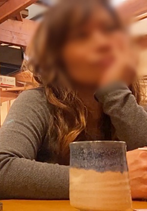 FC2-PPV-1633768 【豊満裸体の美熟女がお好きな方は是非・過去一下品な濃厚ＳＥＸｗ】元ヤンスナックママの娘をＮＴＲしたのがバレたので濃厚ＳＥＸで種付けプレゼントで許してもらいましたｗ