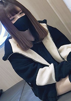 FC2-PPV-1625340 今日で最後【無修正】高身長ギャルネカフェ足コキ・連続中出し