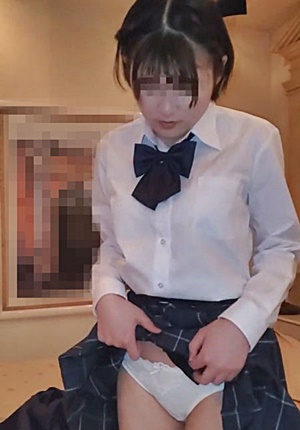 FC2-PPV-1604023 限定【個撮】県立美術部③黒髪ショートの少女が放課後、母と妹の為に犯される