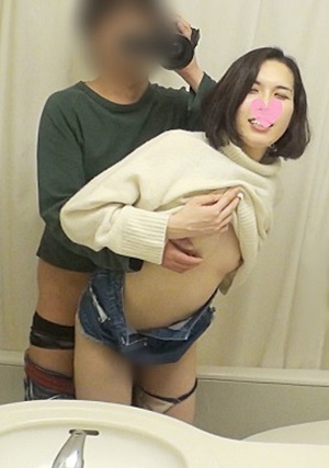 FC2-PPV-1602297 【無・素人個撮】責め好きヤリマン痴女人妻の持込み企画！旦那さんが居る部屋のシャワー室でこっそり不倫中出しセックス！喘ぎ声を必死に我慢しヨガリ悶絶する甘え淫乱妻がめちゃくちゃエロいんです！