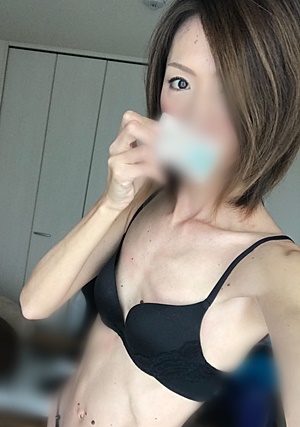 FC2-PPV-1597881 会ってハメられる元モデル高身長（178cm）美人さんのコスプレハメ撮り包茎いじめ