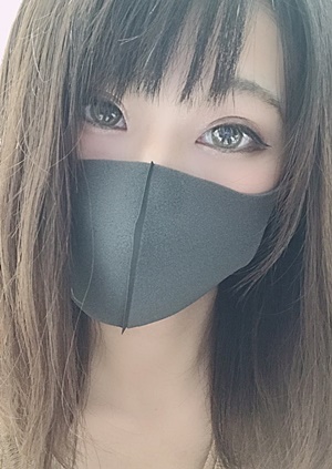 FC2-PPV-1593427 【ハメ撮り】猫目が可愛い失恋したばっかりの、美少女傷心ガール(19)、メイドコスさせて人生初ハメ撮り。【無修正】