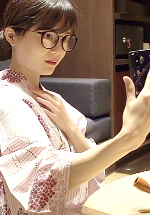 FC2-PPV-1561487 【数量限定2980pt→1980pt】夏の思い出：お忍び温泉デート編❤️私服でラブラブ温泉デート❤️浴衣に着替えた由香とプライベート温泉でピンクの乳首をしゃぶり放題❤️購入特典あり