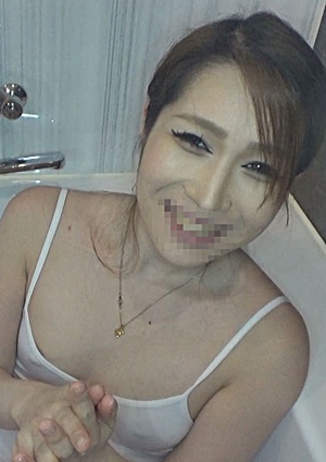 FC2-PPV-1572566 【僕のオカズ用オナニーを勝手に公開します】有名カーショー☆レースクィーン経験☆ローションべちょべちょ白スク着衣マン汁びちょびちょローターオナニー❤オマンコ接写撮り！！