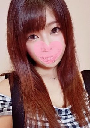 FC2-PPV-1572526 ☆初撮り☆完全顔出し☆むっちりボディEカップ軟乳美女♥借金に困ってP活＆初ハメ撮り♥【特典付】