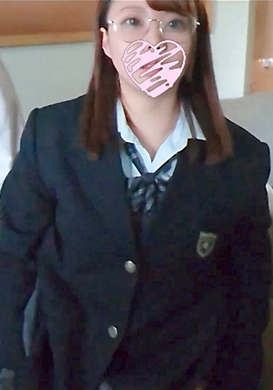 FC2-PPV-1561697 【個撮】都立商業科のクラスメイト、お小遣い欲しさに乱交プレイ。【4K画質】