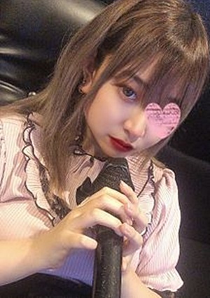 FC2-PPV-1526184 連休で東京に遊びに来た２０歳の田舎ウブっ娘❤️カラオケ連れ込みバレたらアウトな状況下でまさかの生ハメ撮り❤️❤️緊張感で涙目になるもお構いなしに人生初の生中出し❤️