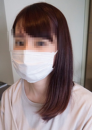 FC2-PPV-1511000 【無】押しに弱いふわふわ小動物系美少女りなちゃん初撮り！ピル飲んでないのにエッチ中にお願いされたら生ハメも中出しもOKして何度もイっちゃう。（赤〇ゃんいるのに、またよく知らないおっさんに種付けされちゃ