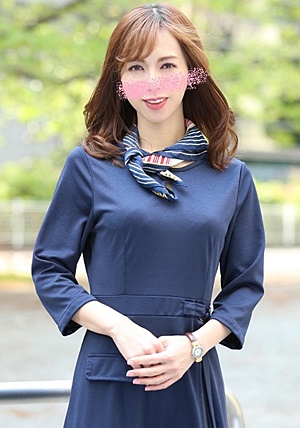 FC2-PPV-1503518 【興奮】WEBメディア運営サイト 社長♀ 38歳 「女性活躍」をミッションに男勝りにイキってるくせに、夜は男のペニスにヒィヒィ喘ぐ発情メス。尻叩かれて悦び♥ヨダレ垂らし逝く【肉便器】