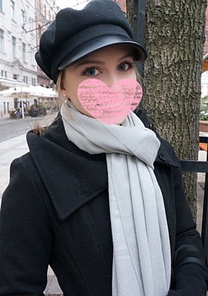 FC2-PPV-1498985 借金の追いみに海外に飛ばされた僕の仕事はハメ撮り❤️ －日本のハイテクおもちゃを外人女子に試してみた－