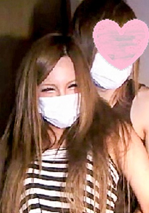 FC2-PPV-1477310 ※8/23まで半額990pt【無修正】【顔出し】【美尻】美尻でスレンダーなお姉さんのTバックとビショ濡れマ◎コ！某コールセンター勤務の派遣社員さん