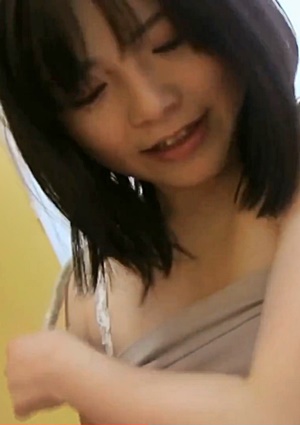 FC2-PPV-1418824 国民的女優級に可愛い美少女