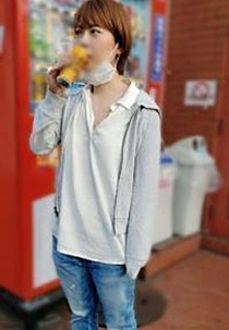 FC2-PPV-1358425 【顔出し・無修正】ちょいS美容師のお姉さんに責められ中出し（55分）