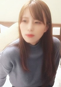 FC2-PPV-1355289 ※期間限定1000ptオフ　初撮り♥️完全顔出し☆百貨店も営業出来ず・・・キレイ系スレンダー美巨乳と繋がってみたらデカクリエロ娘だった【個人撮影】