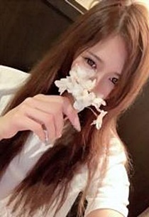 FC2-PPV-1348819 【顔出し・無修正】イキすぎる細身のヘアメイク専門学生花見酒セックス(57分)