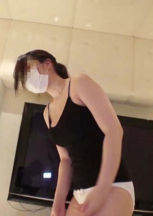 FC2-PPV-1882119 「ゴム必須」は拒否する前提の約束。やっちゃう男が悪いのか、許してしまう１０代女が悪いのか？