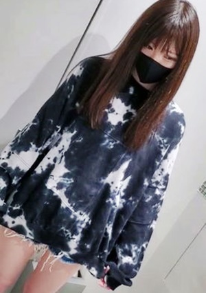 FC2-PPV-1888333 週末限定【無修正】170cmモデル体型のY〇uTuber・プライベートで多目的トイレでセックス。ホテルで連続中出し