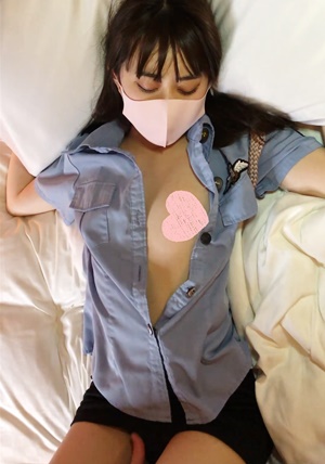 FC2-PPV-1886694 【無】性の快楽を叩き込まれた調教中の１９歳JD美少女、ポリスコスSEX（43分）＋セクシーシャツSEX（51分）