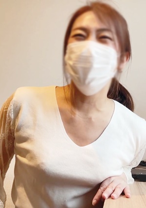 FC2-PPV-1919647 【個撮無・他人妻ＮＴＲ・美熟女エロの啼き】旦那＆彼氏じゃ満足できない欲求不満美人熟女が久しぶりの再会で淫らに腰振りまくりｗドスケベさおり満足して帰っていきましたｗ