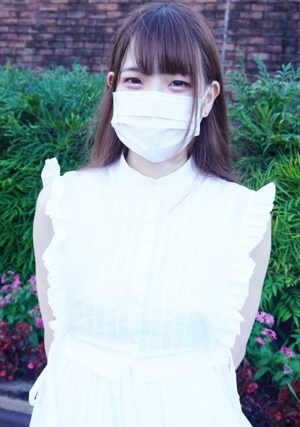 FC2-PPV-1948837 【リアル18才♡】高〇卒業したばかりのリアル18歳♡バレたらホントまずいです...流出を恐れる彼女！お構いなしに公開します(*´∇｀*)ロリロリマンコイキまくりsex