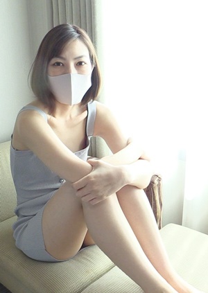 FC2-PPV-2070561 【新作】【初撮り　2ハメ収録】【無】24歳の清楚でスレンダーな超美人OLに中出し2発！超敏感クリとマ〇コでイキまくり！【高画質あり】