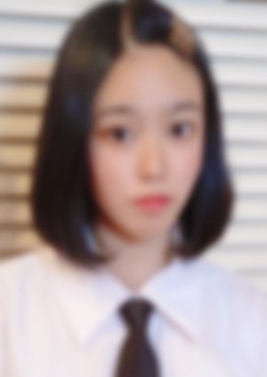 FC2-PPV-2101721 ネットカフェで寝泊まりしていた女の子。義父によるレ〇プに耐えきれず、孤独と絶望を抱えて家出した少女。未完成の身体を舐めまわし、未成熟なマンコにたっぷりと中出し。