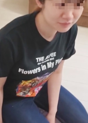 FC2-PPV-2201413 新婚１９歳妻【個人】新居に訪問。旦那の借金で犯されるのにニヤつきナメた態度の若妻を孕ませ中出し。