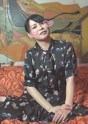 FC2-PPV-2331915 【初撮り】4人の子供＋4匹の猫　子育て美人人妻に中出し☆二連続中出しで大満足な奥さん☆「四人のうち二人は双子です」☆「母親でも女です。セックスしたい夜もありますよ」【個人撮影】ZIP付